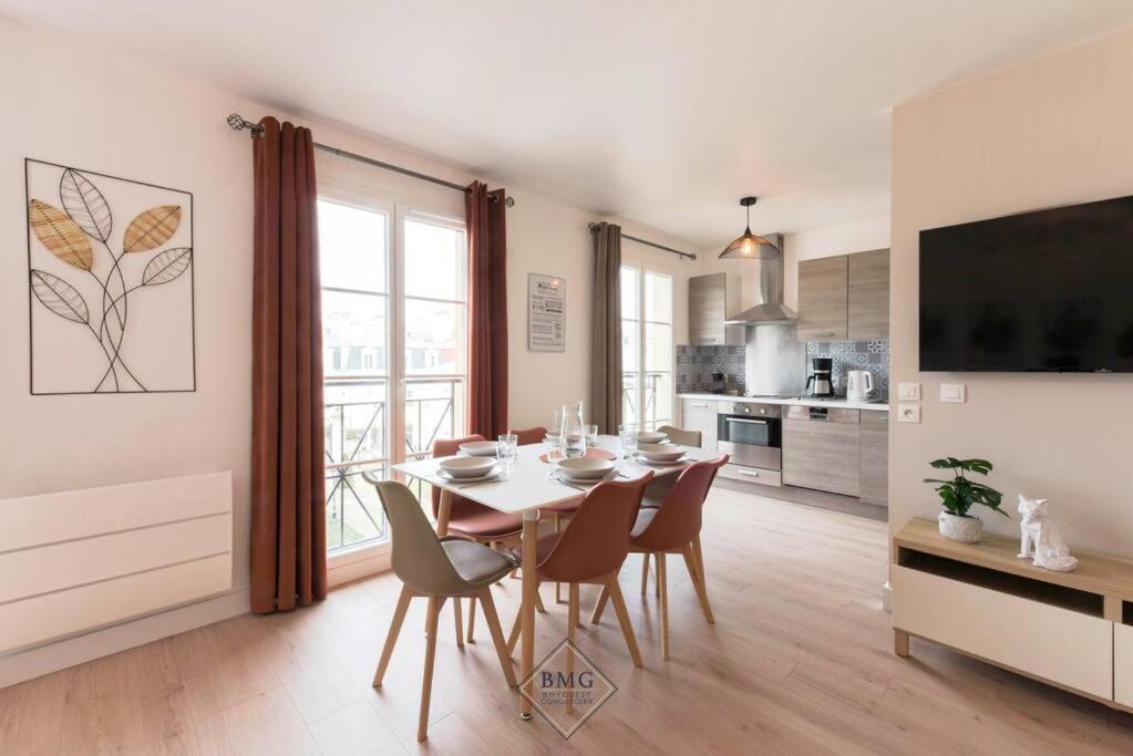 Royal Appartement Disneyland Bmyguest Serris Dış mekan fotoğraf